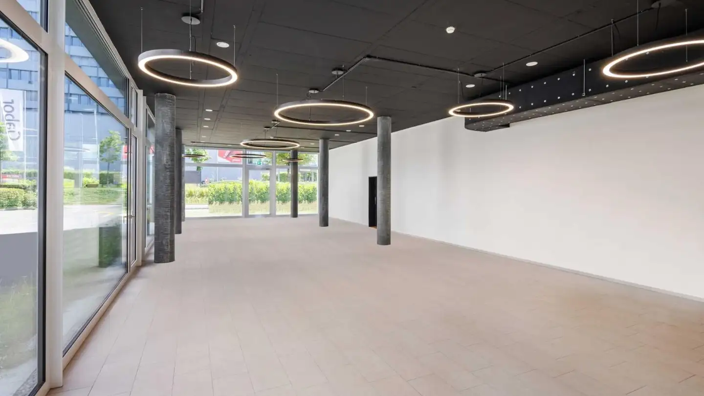 Commercial à louer - Industriestrasse 160, 8957 Spreitenbach - Photo 2