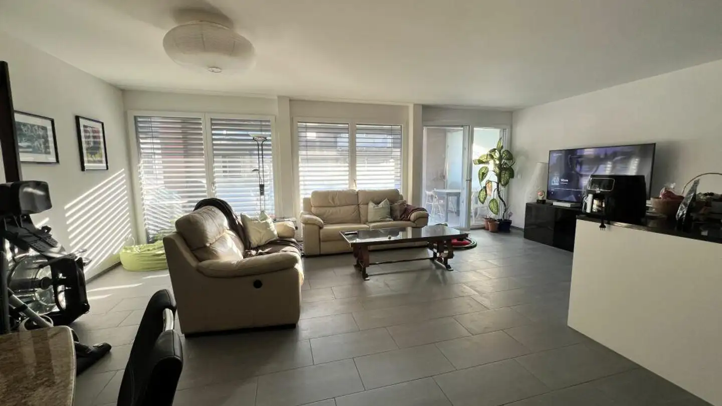 Apartment for sale - Rheinfelsstrasse 114, 7000 Chur - Photo 2