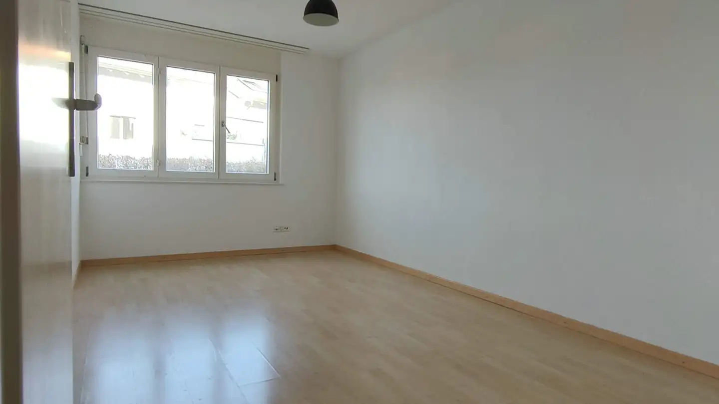 Single room for rent - Fabrikstrasse 11, 8854 Siebnen - Photo 4