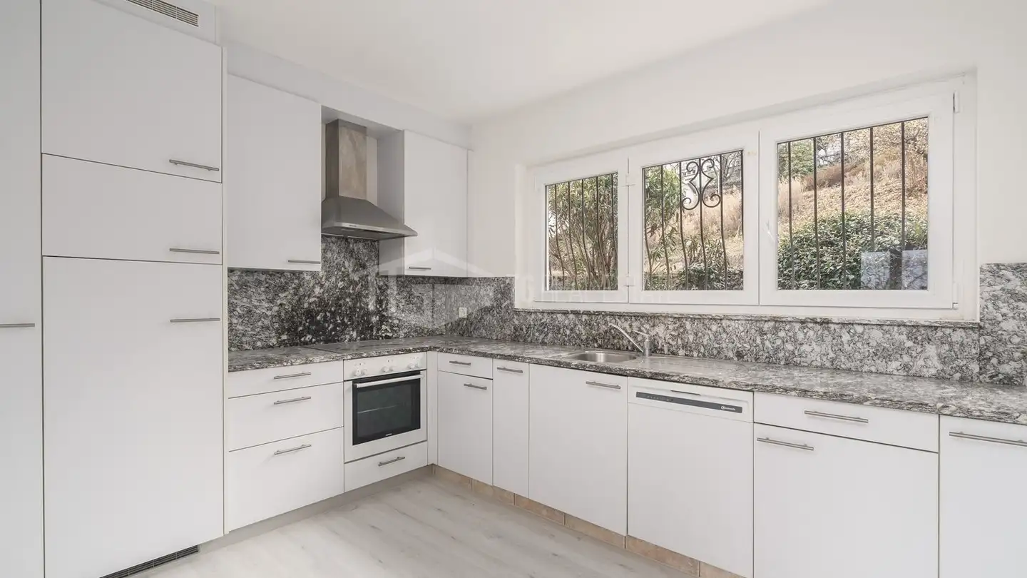 Appartamento in affitto - Via Tavernola, 6949 Comano - Foto 3