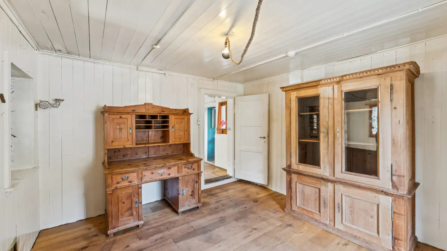 Cave house for sale - Arosastrasse, 7026 Maladers