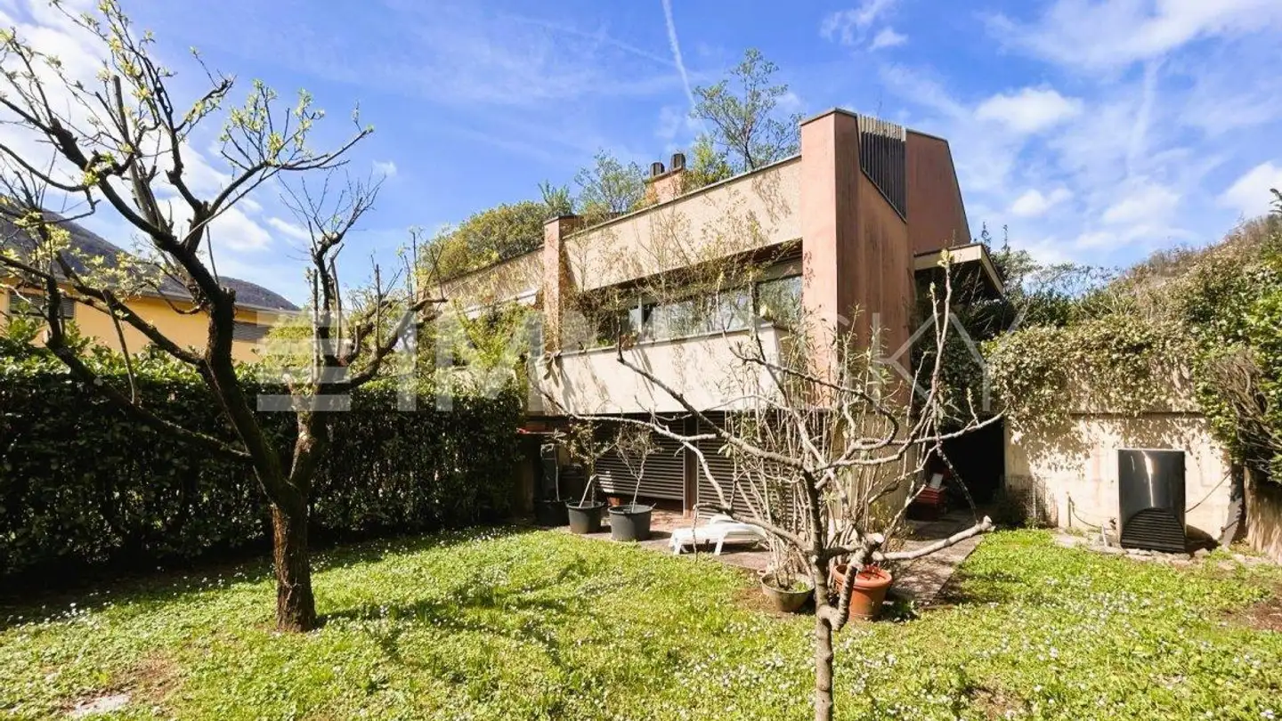 Cave house for sale - 6818 Melano