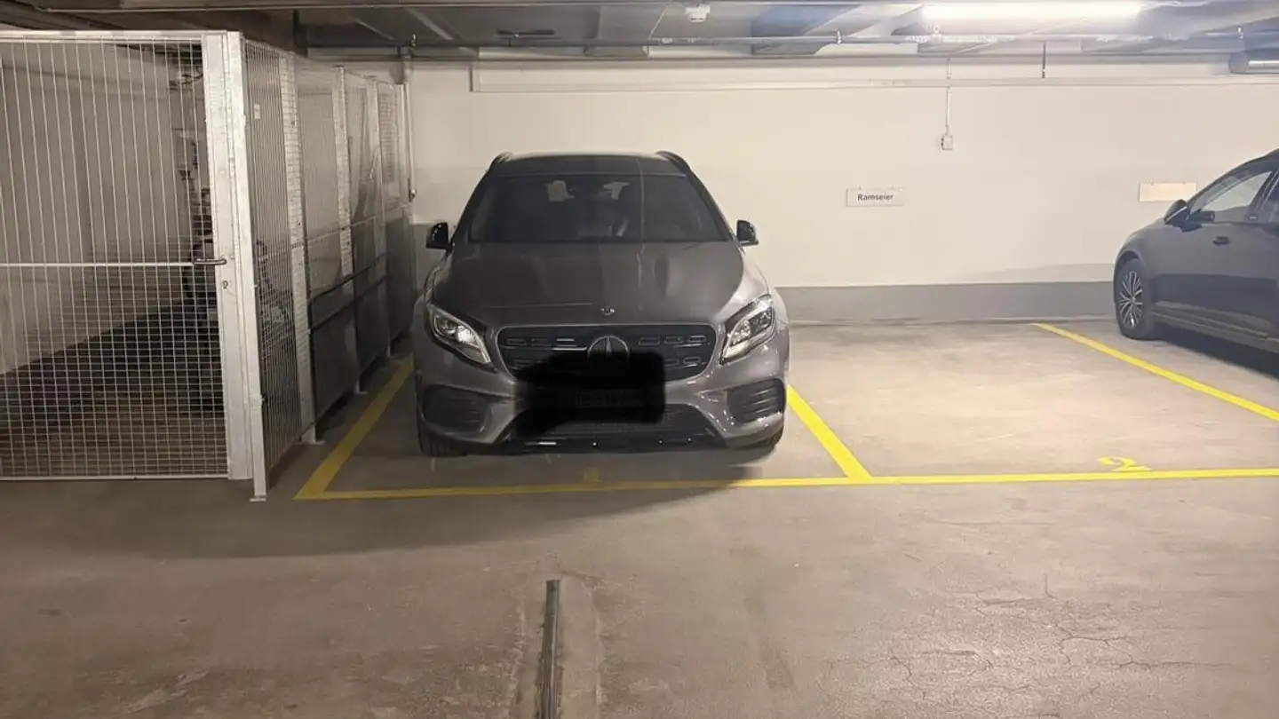 Outdoor parking space for rent - Scherzligweg 4, 3600 Thun