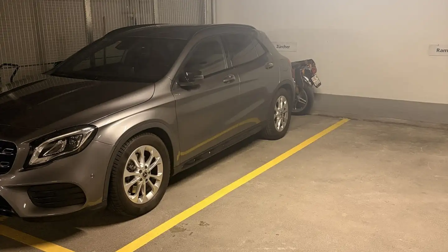 Outdoor parking space for rent - Scherzligweg 4, 3600 Thun - Photo 2