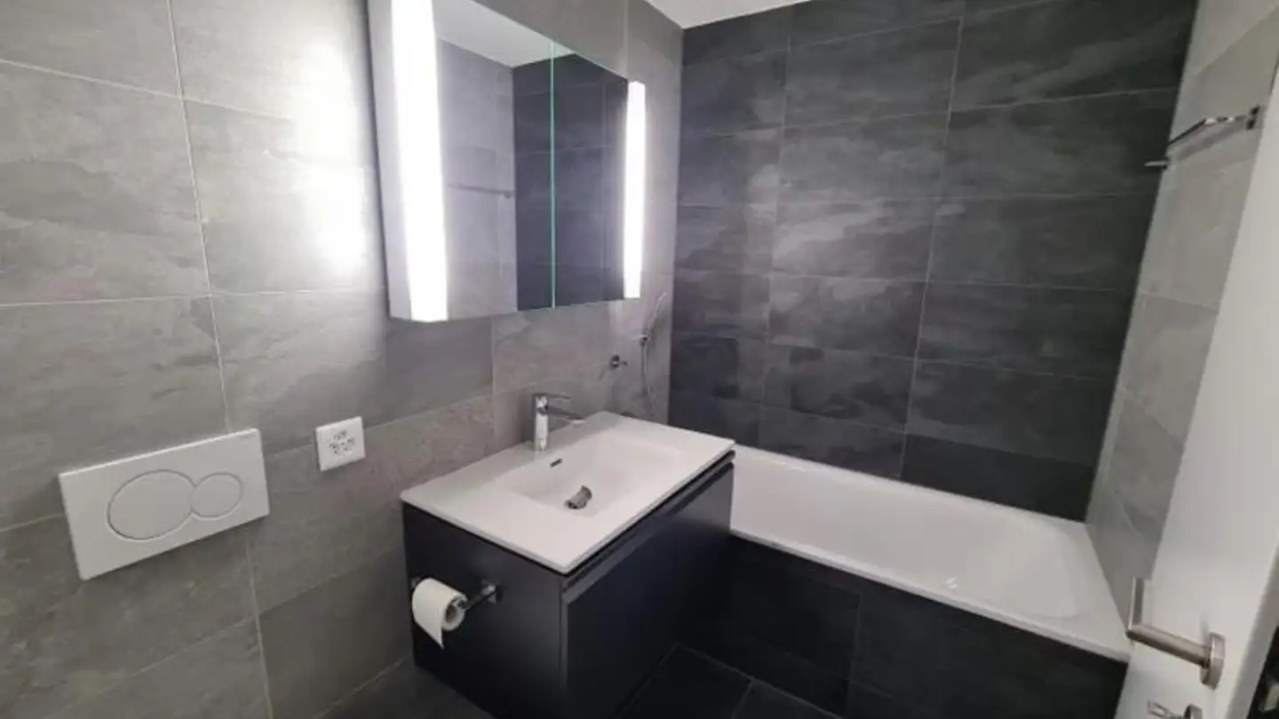 Apartment for rent - Chemin De La Barme 39, 1868 Collombey - Photo 4