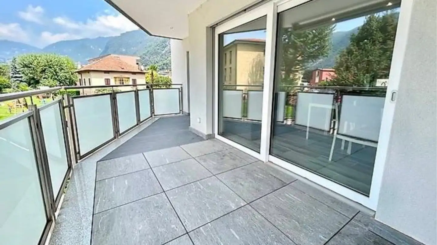 Wohnung mieten - 6825 Capolago - Foto 2