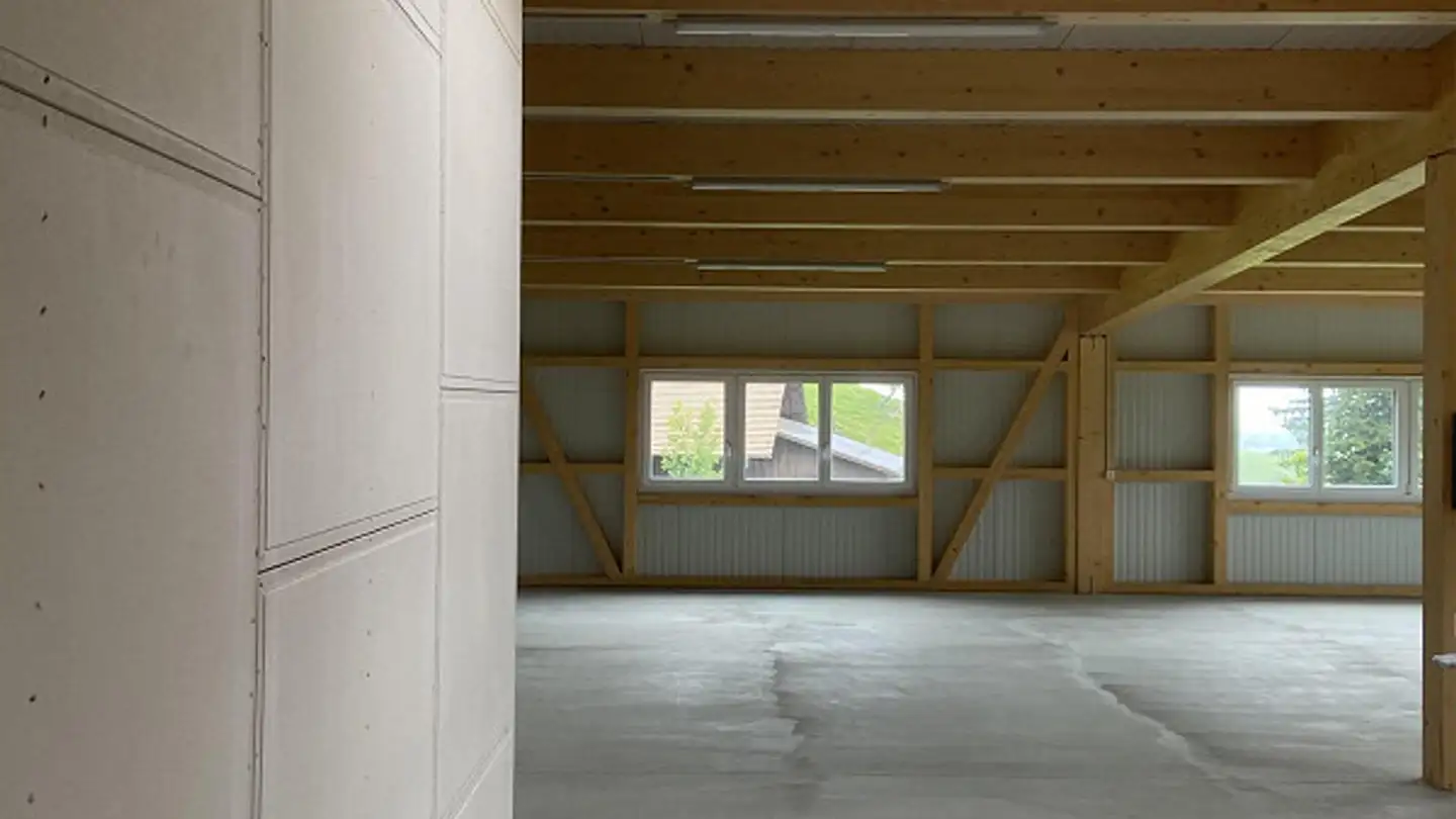 Storage space for rent - Industriestrasse 9, 6313 Menzingen