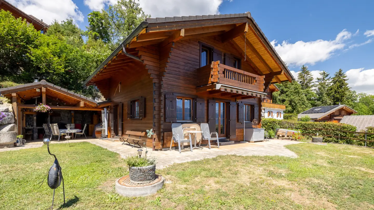 Single house for sale - 1974 Arbaz