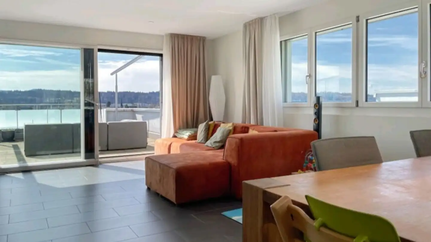 Attique à louer - Sonnenhofstrasse 18b, 5621 Zufikon