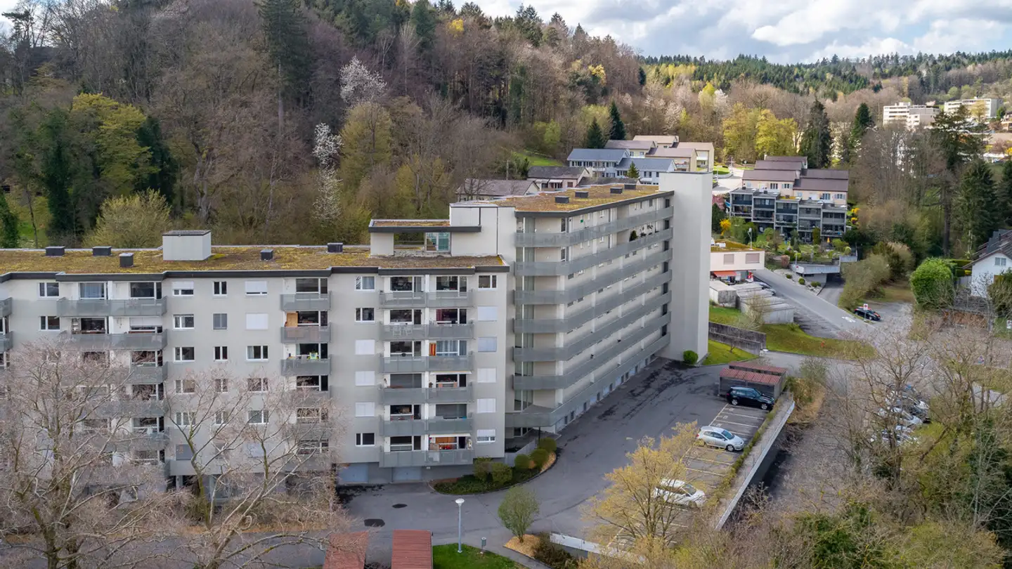 Place de parking extérieure à louer - Im Tannengut 1, 5000 Aarau