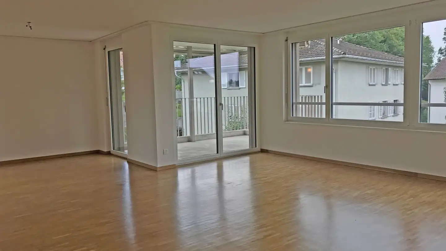 Wohnung mieten - Chapfwiesenstrasse 8, 8712 Stäfa - Foto 2