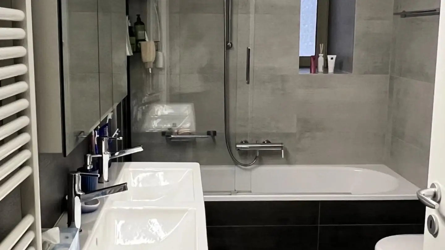 Wohnung mieten - Route De La République 20, 2208 Les Hauts-Geneveys - Foto 2