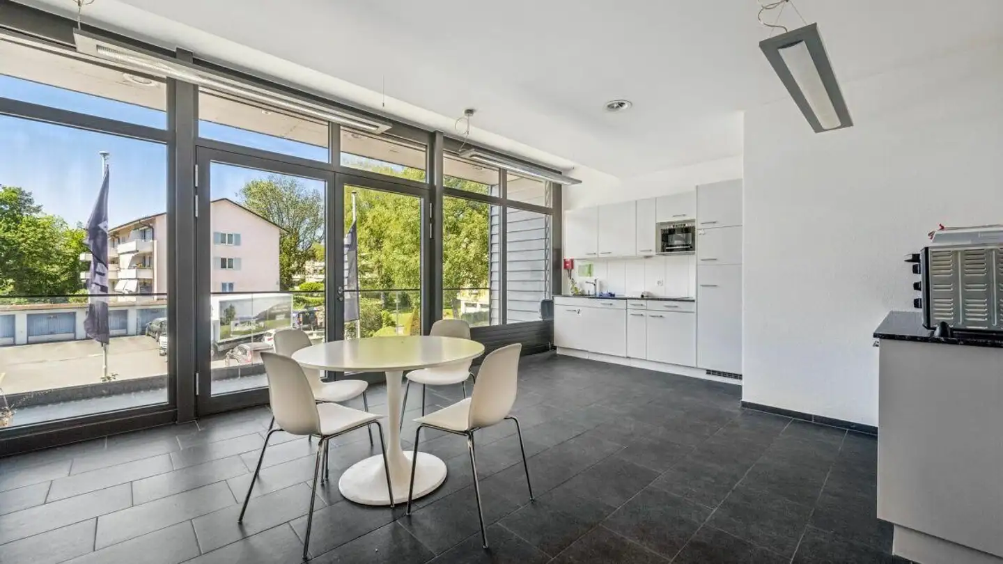 Bürofläche mieten - Zürichstrasse 72, 8306 Brüttisellen
