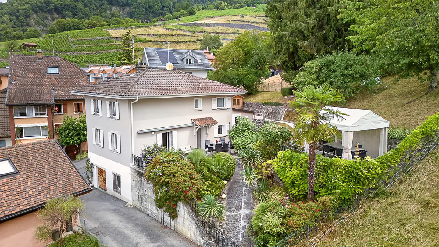 Single house for sale - En Valleyres, 1844 Villeneuve VD