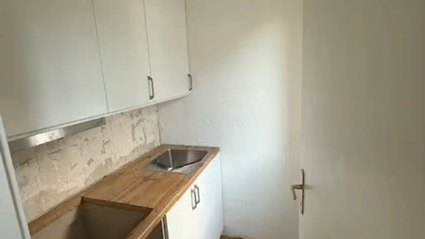 Studio for rent - Rue D'anniviers, 3965 Chippis - Photo 3