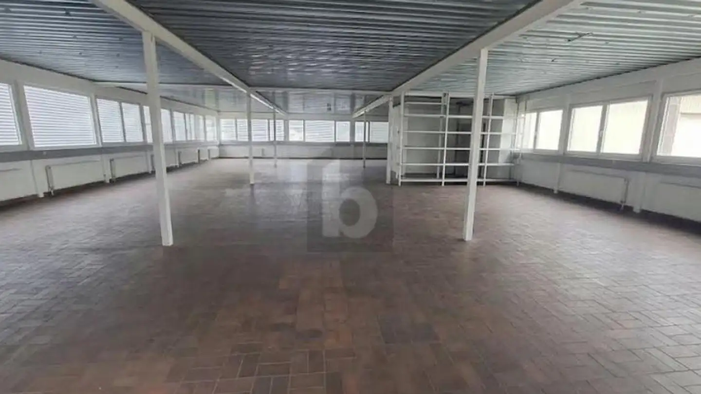Factory for rent - 2854 Bassecourt - Photo 2