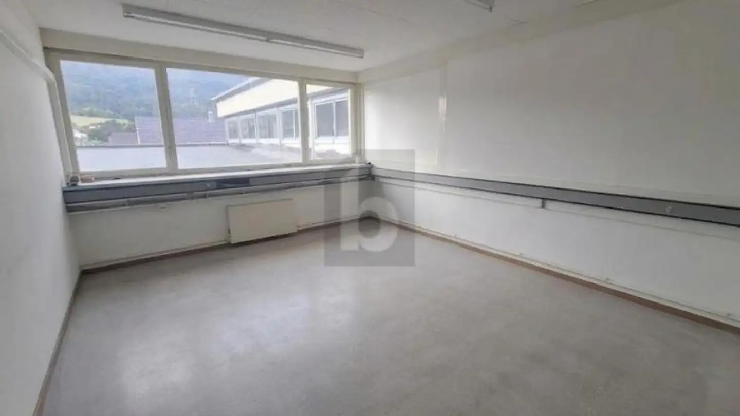 Factory for rent - 2854 Bassecourt - Photo 3