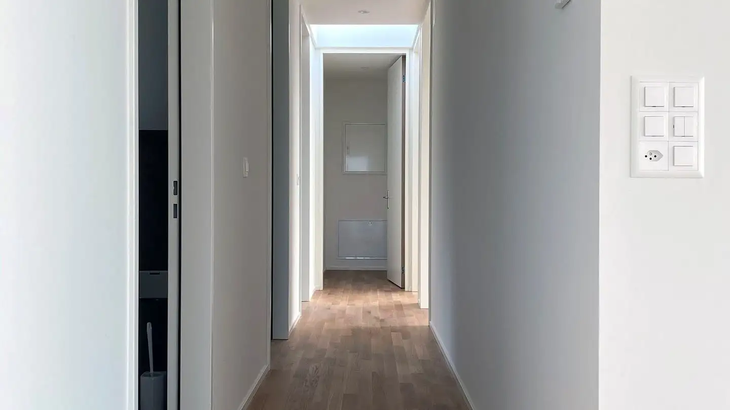 Attique à louer - Untertalweg 16, 4144 Arlesheim - Photo 2