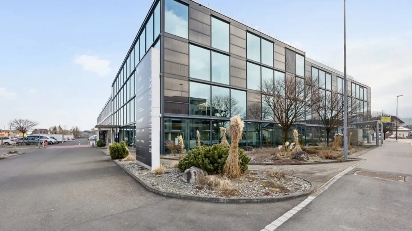 Bürofläche mieten - Schorenstrasse 39, 3645 Gwatt (Thun)