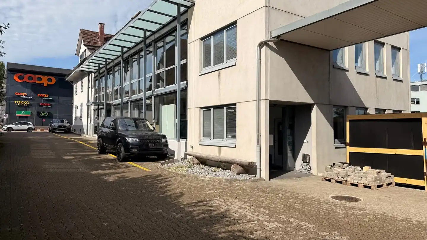 Commercial for rent - Luzernerstrasse 3, 5630 Muri AG - Photo 3