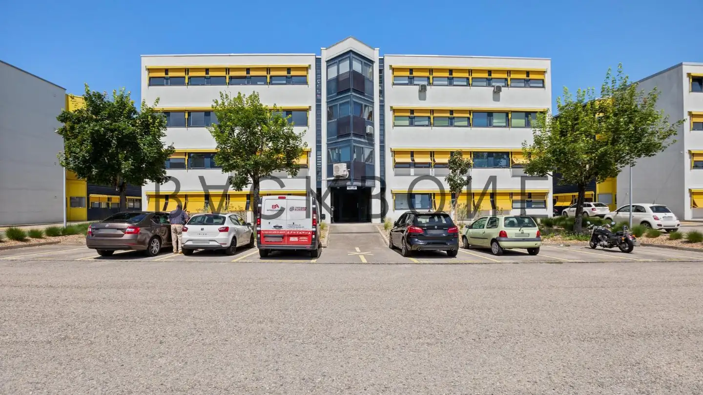 Atelier à louer - Route Des Avouillons 14, 1196 Gland