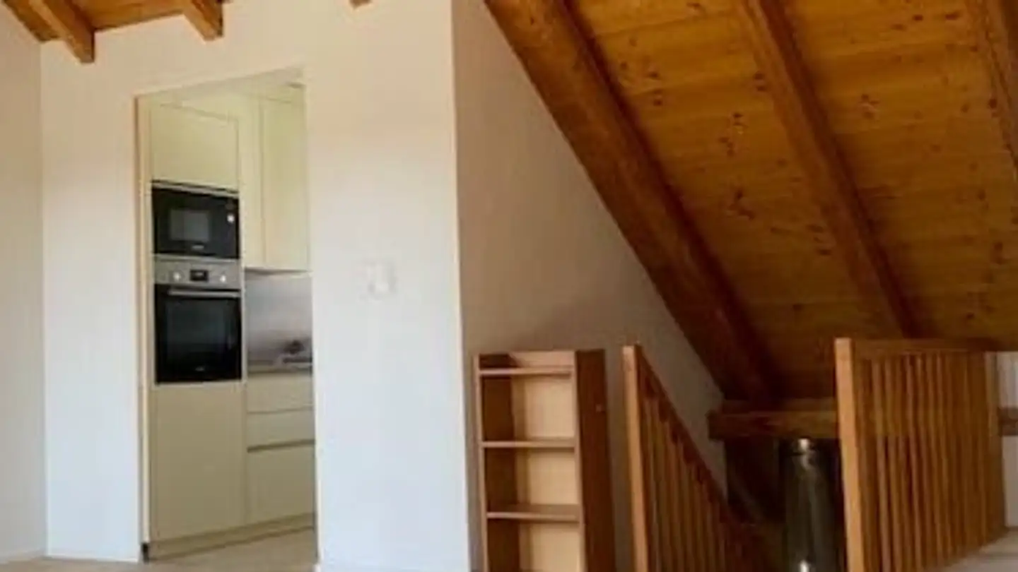 Semi-detached house for rent - Regensdorferstrasse 9a, 8155 Niederhasli - Photo 2