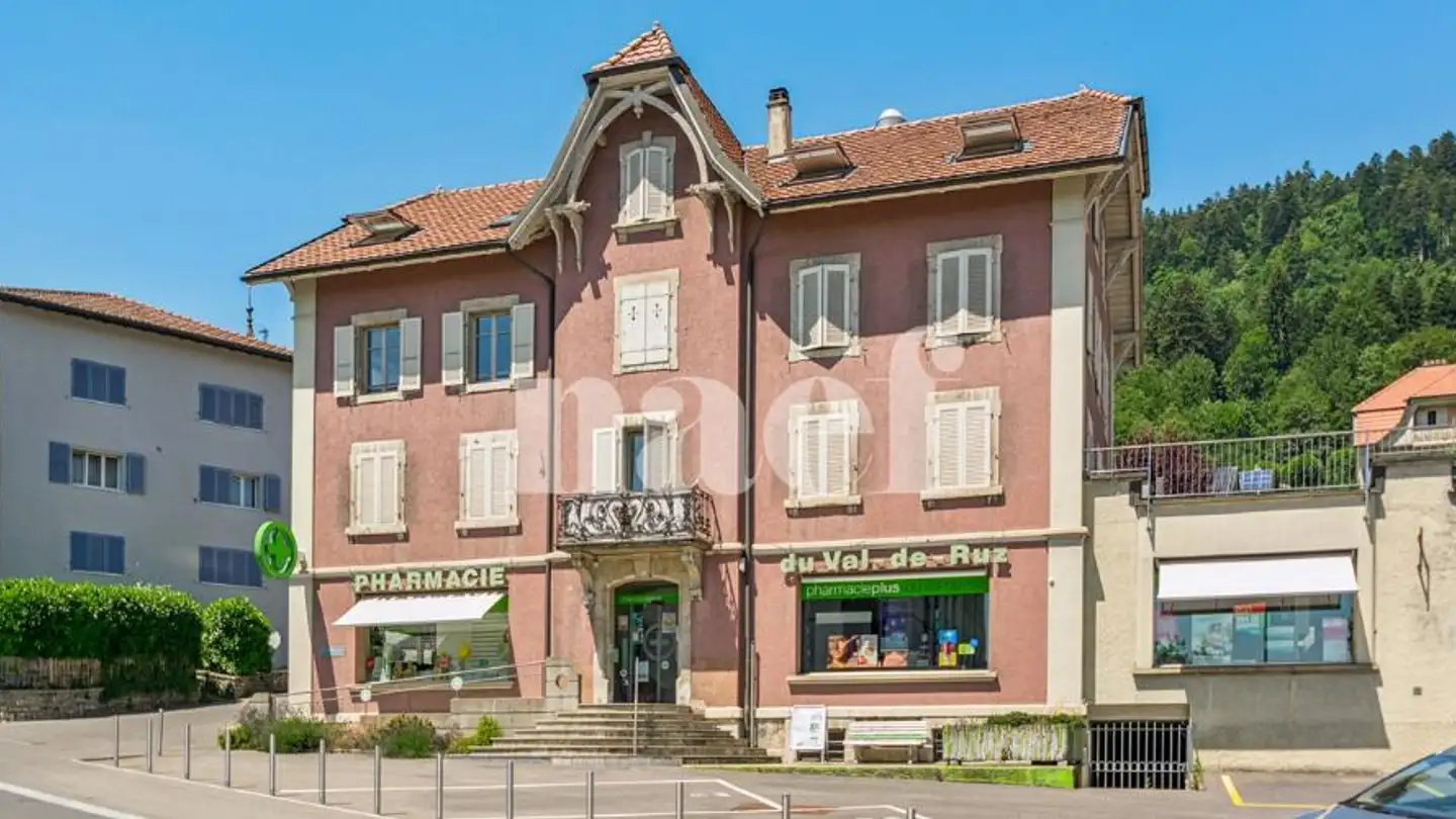 Edificio ad uso misto in vendita - 2052 Fontainemelon