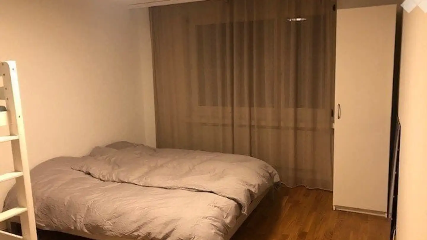 Appartement à louer - Skistrasse, 7270 Davos Platz - Photo 4