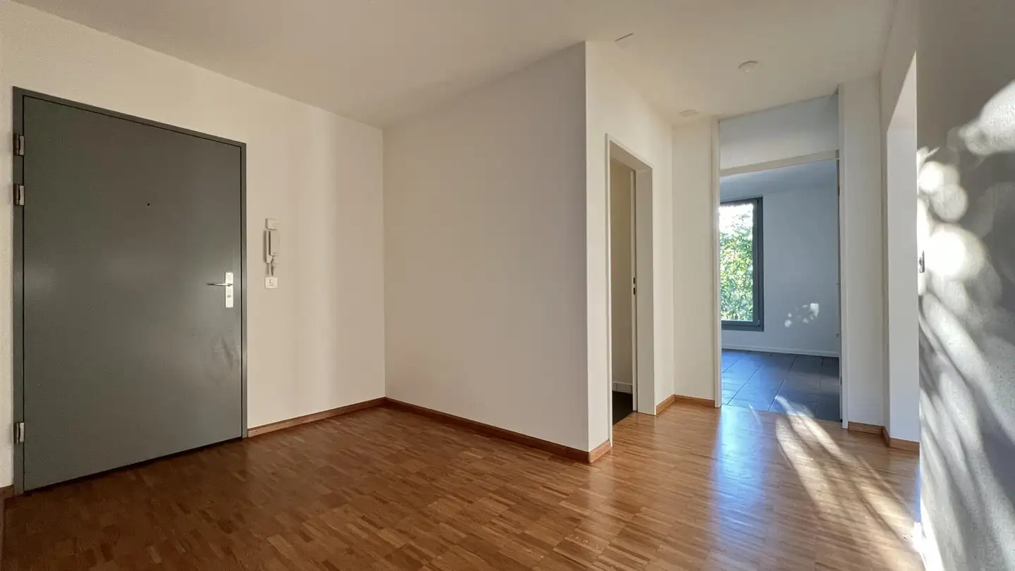 Dachgeschosswohnung mieten - In Der Schappe 15, 4144 Arlesheim - Foto 2
