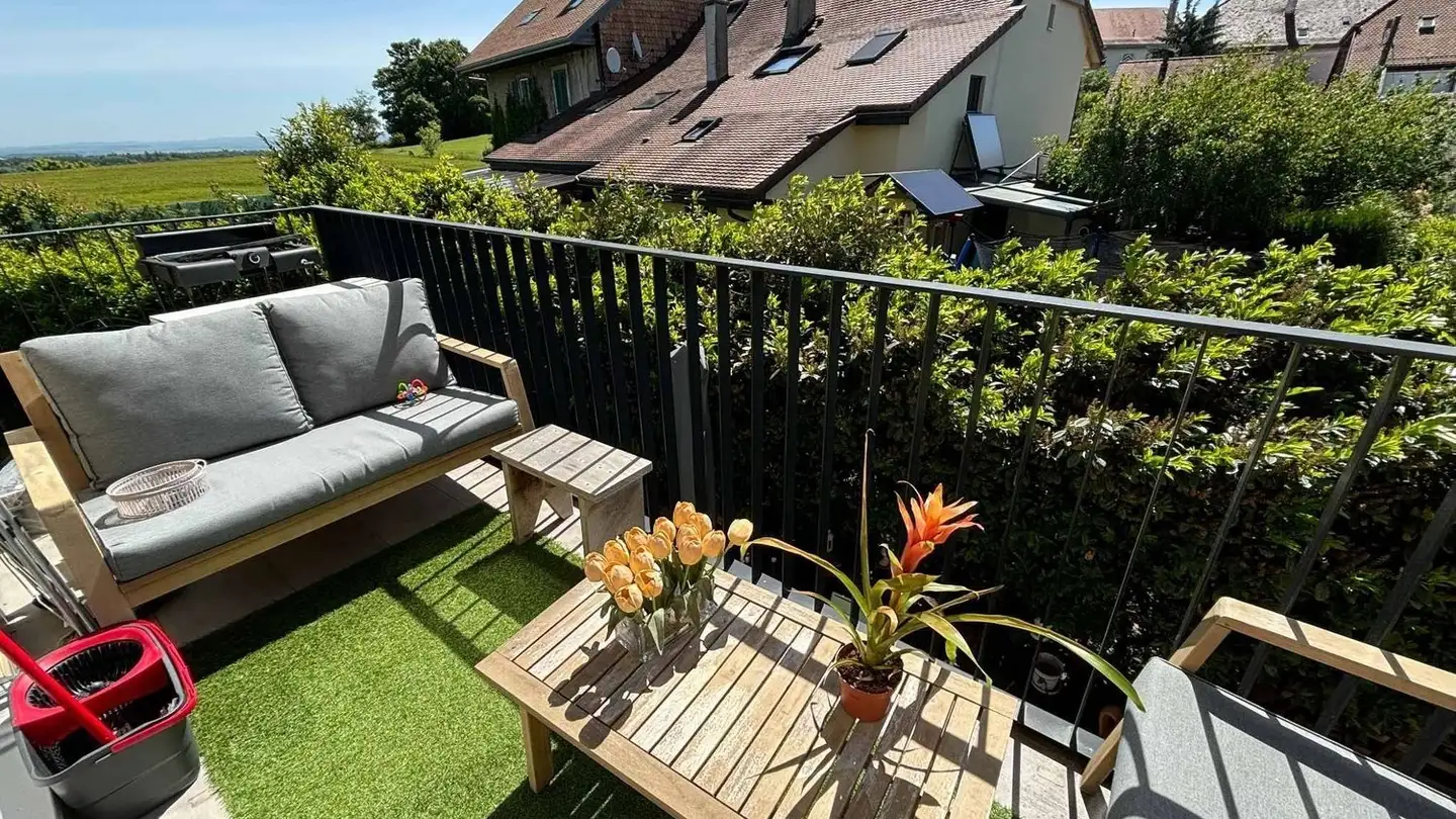 Apartment for rent - 1142 Pampigny