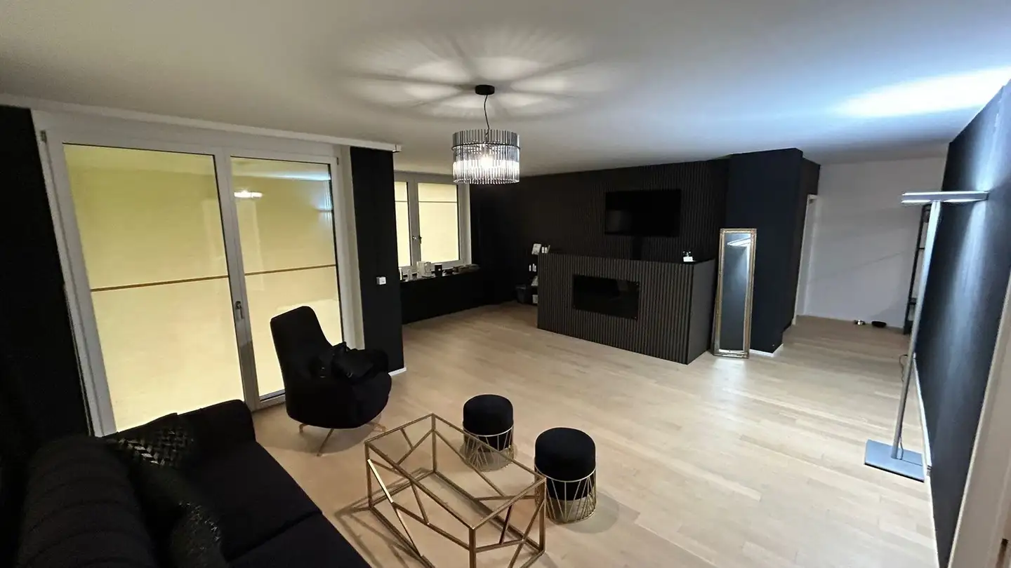 Gewerbe mieten - 8302 Kloten