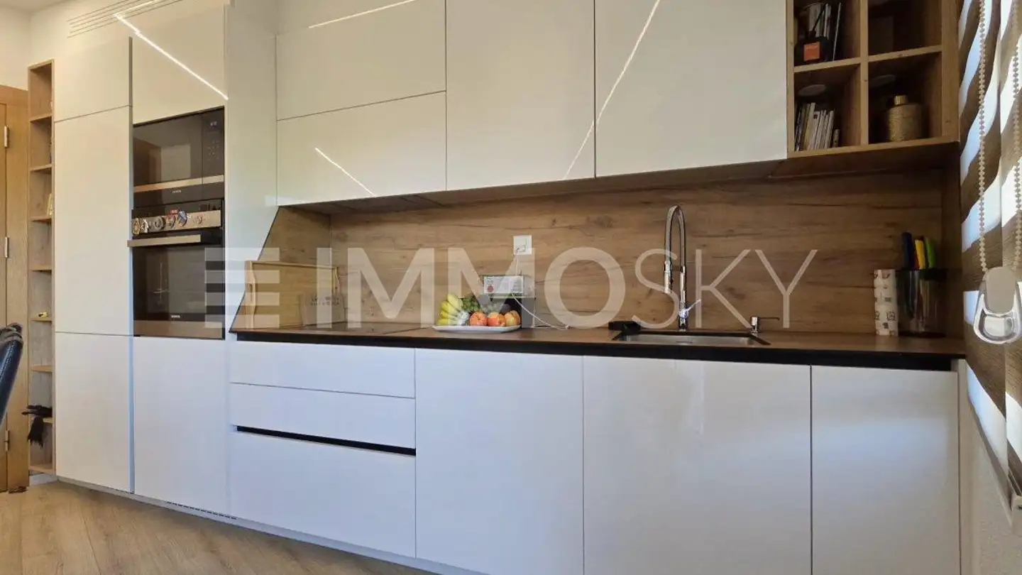 Cave house for sale - 1957 Ardon