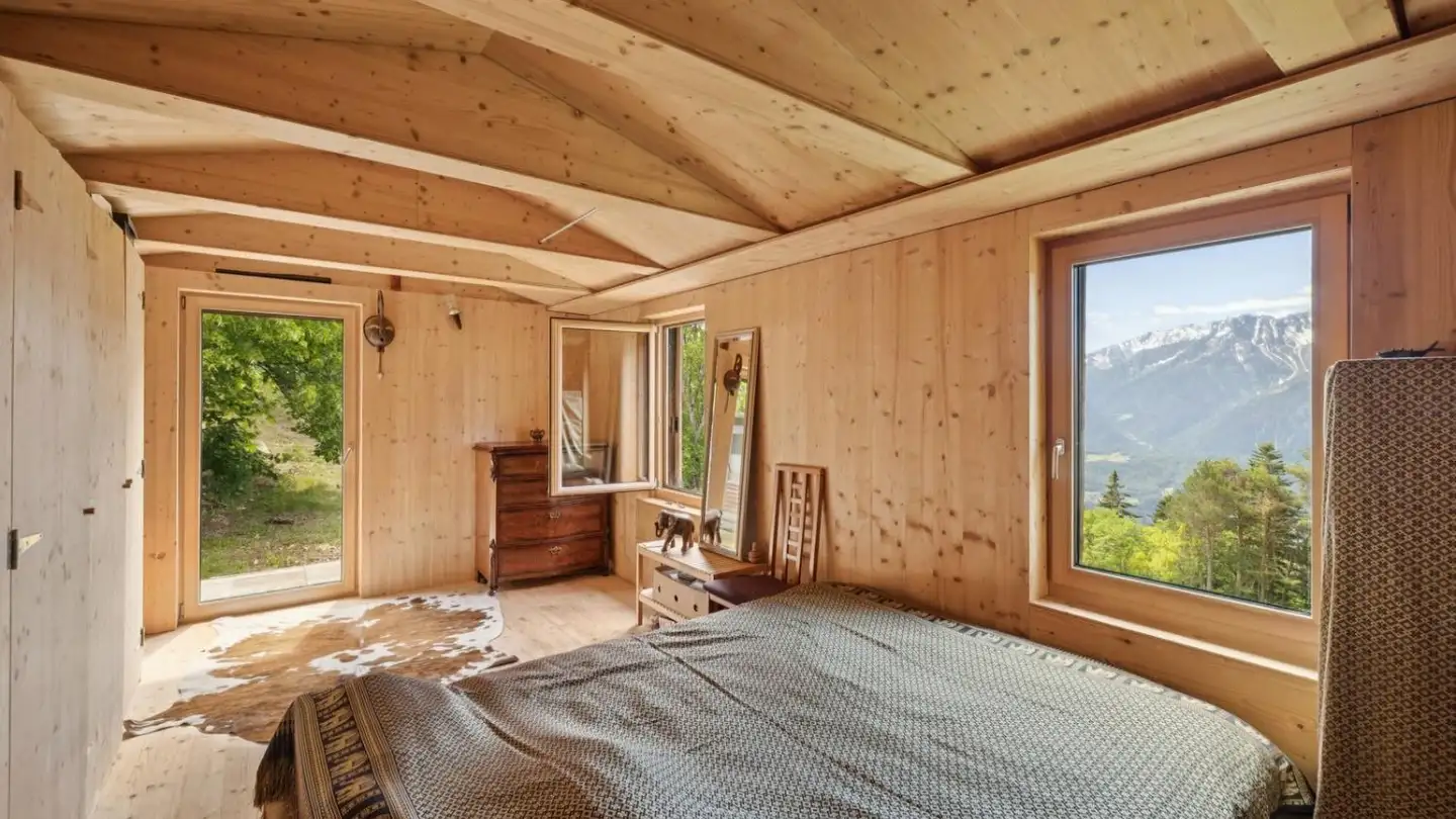 Chalet for sale - 1926 Fully