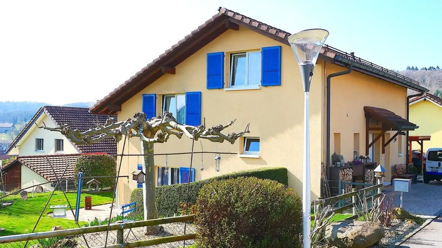 Single house for sale - 1315 La Sarraz