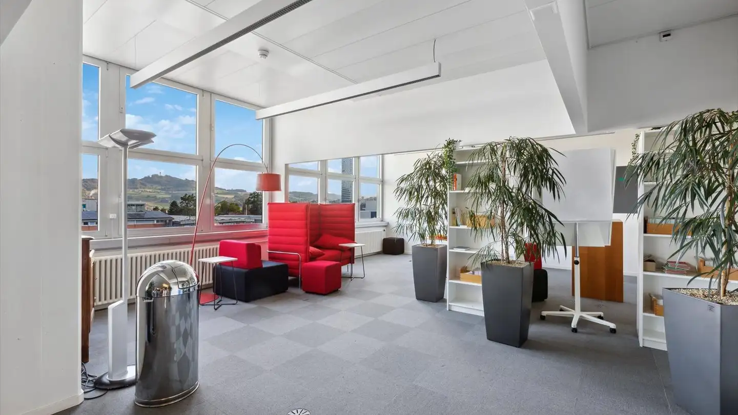 Gewerbe mieten - Ostermundigenstrasse 99, 3006 Bern - Foto 2