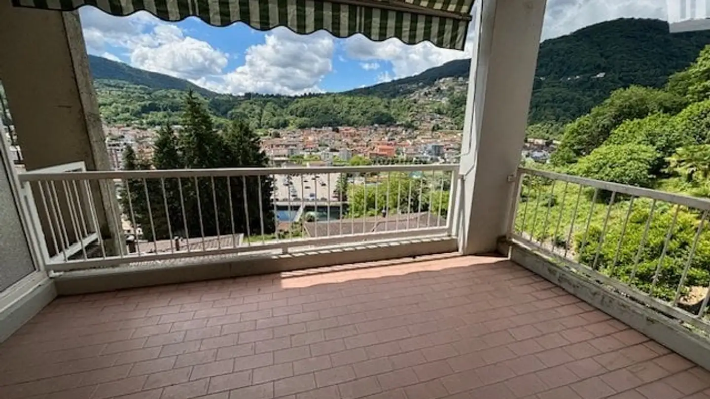 Appartamento in affitto - Via Purasca 7, 6988 Ponte Tresa