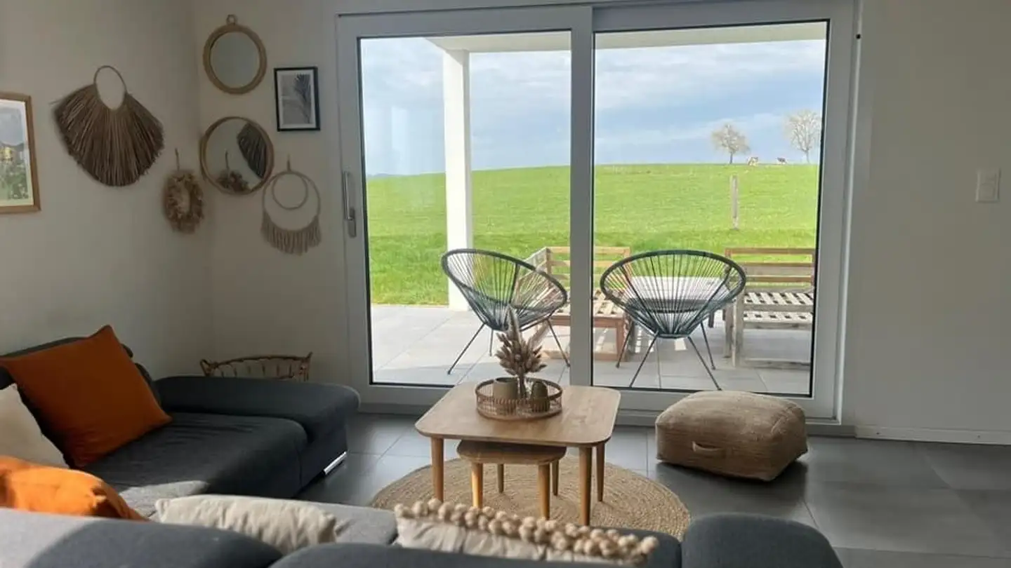 Wohnung mieten - Route Du Chêne 10, 1756 Lovens - Foto 2