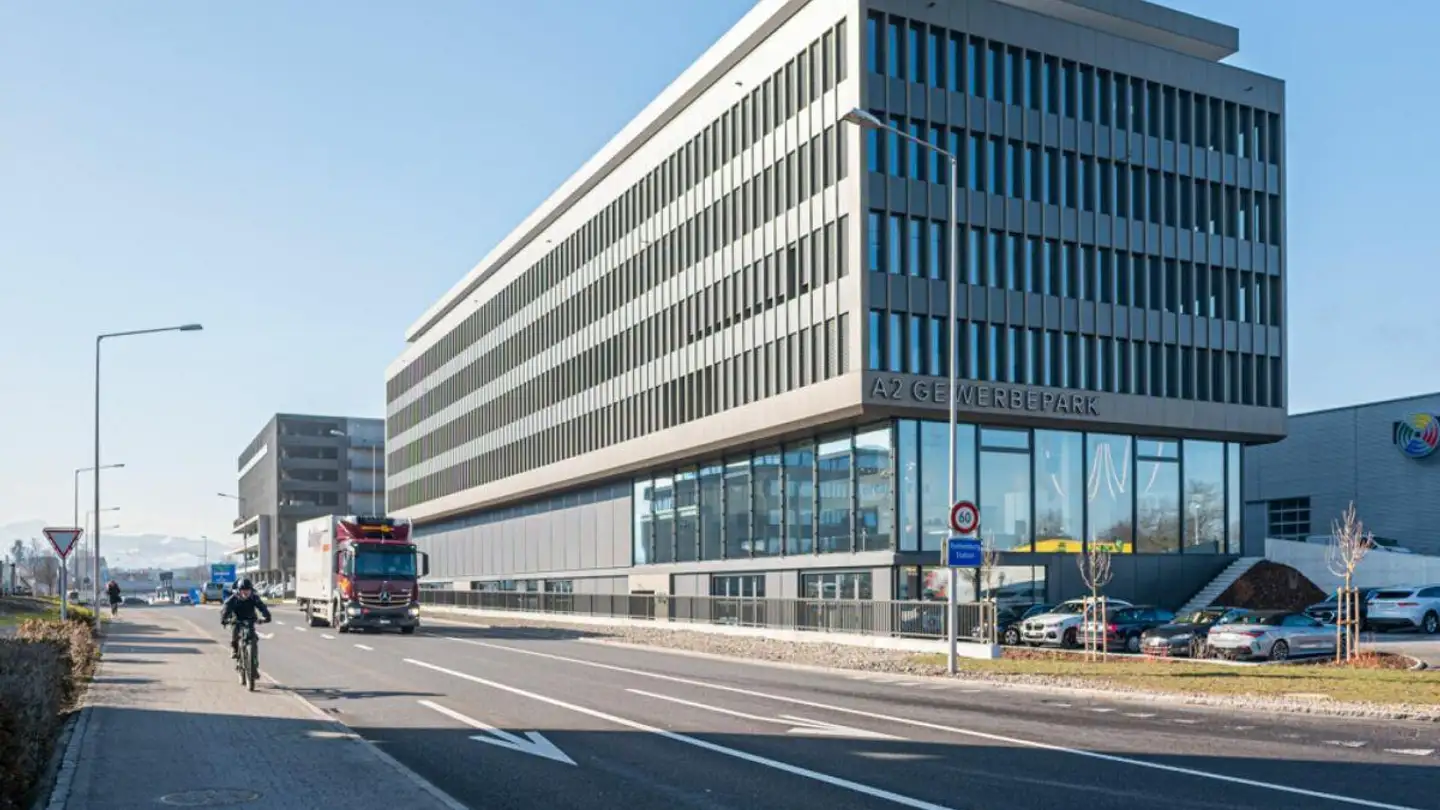 Bürofläche mieten - Stationsstrasse 90, 6023 Rothenburg - Foto 2