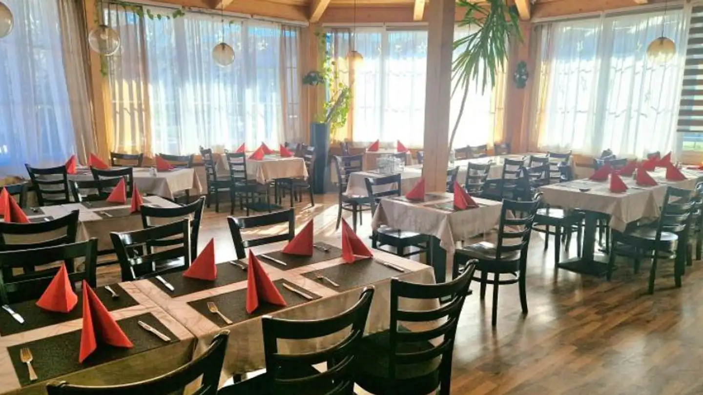 Restaurant for rent - 5734 Reinach AG - Photo 2