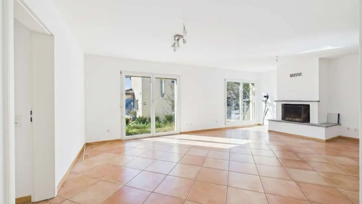 Wohnung mieten - Ra Bressanéla, 6968 Sonvico