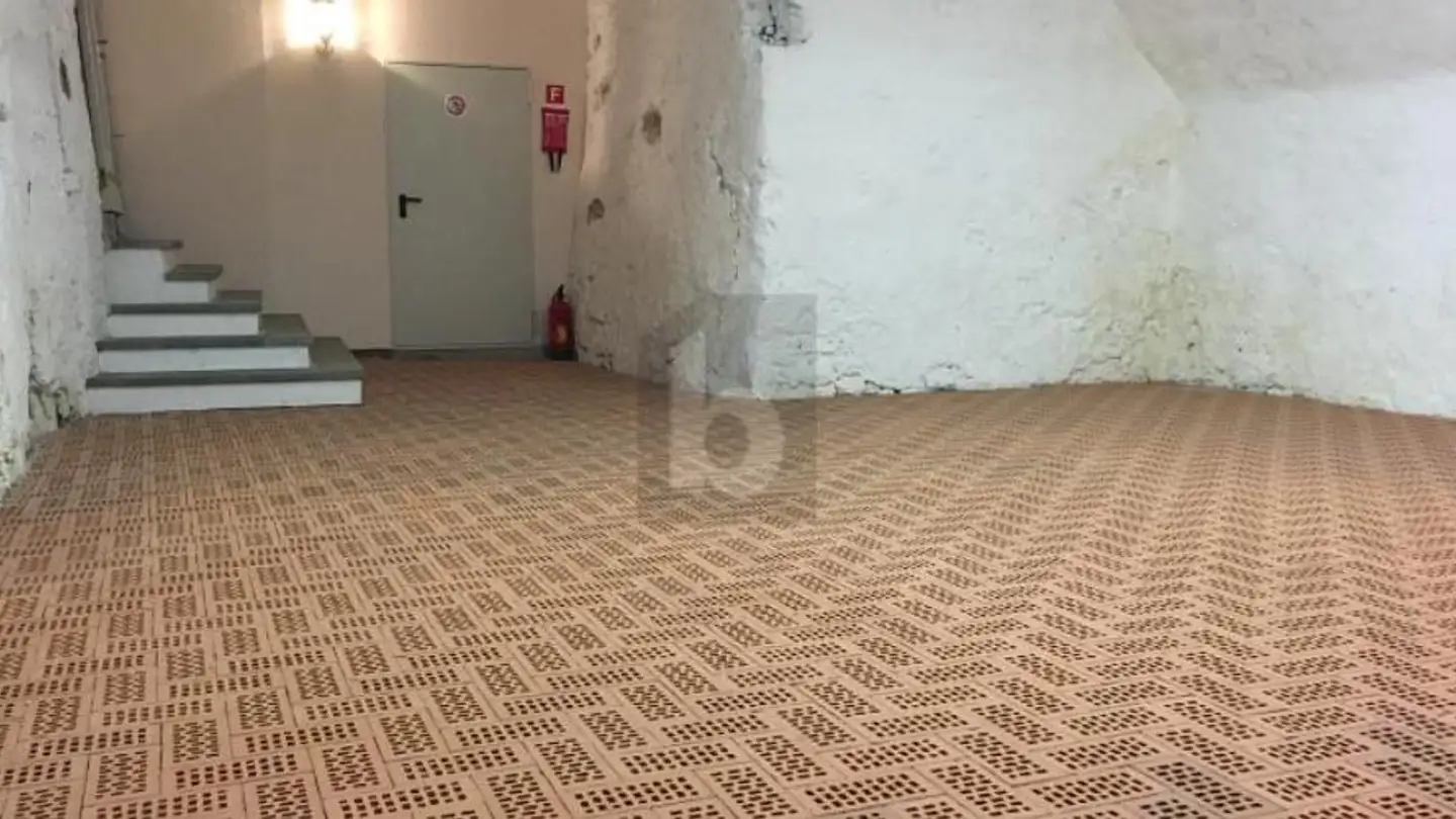 Office space for rent - 5330 Bad Zurzach - Photo 2