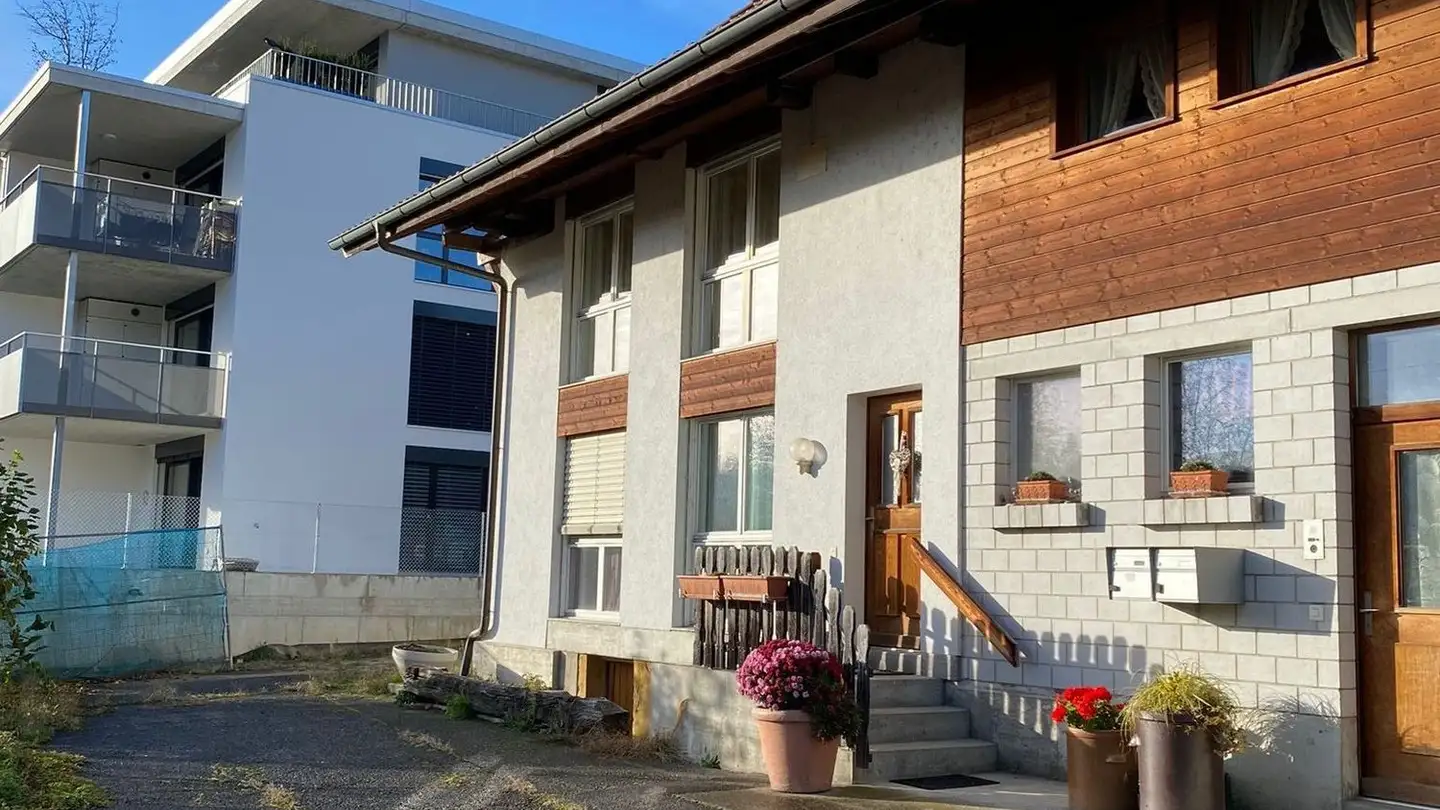 Wohnung mieten - Vers Le Pont 2, 1796 Courgevaux