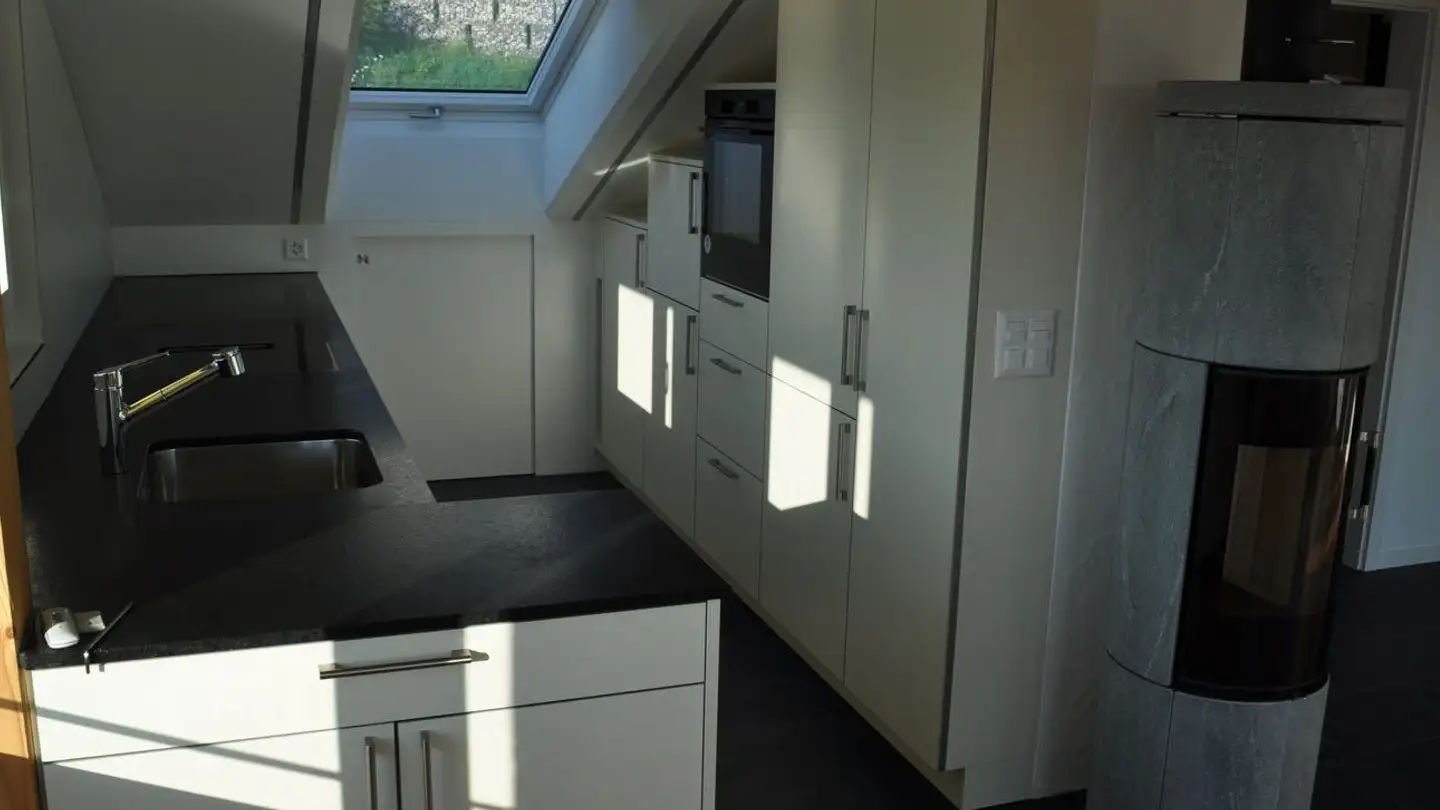 Attic flat for rent - Sonnenbergstrasse 25, 5303 Würenlingen - Photo 3