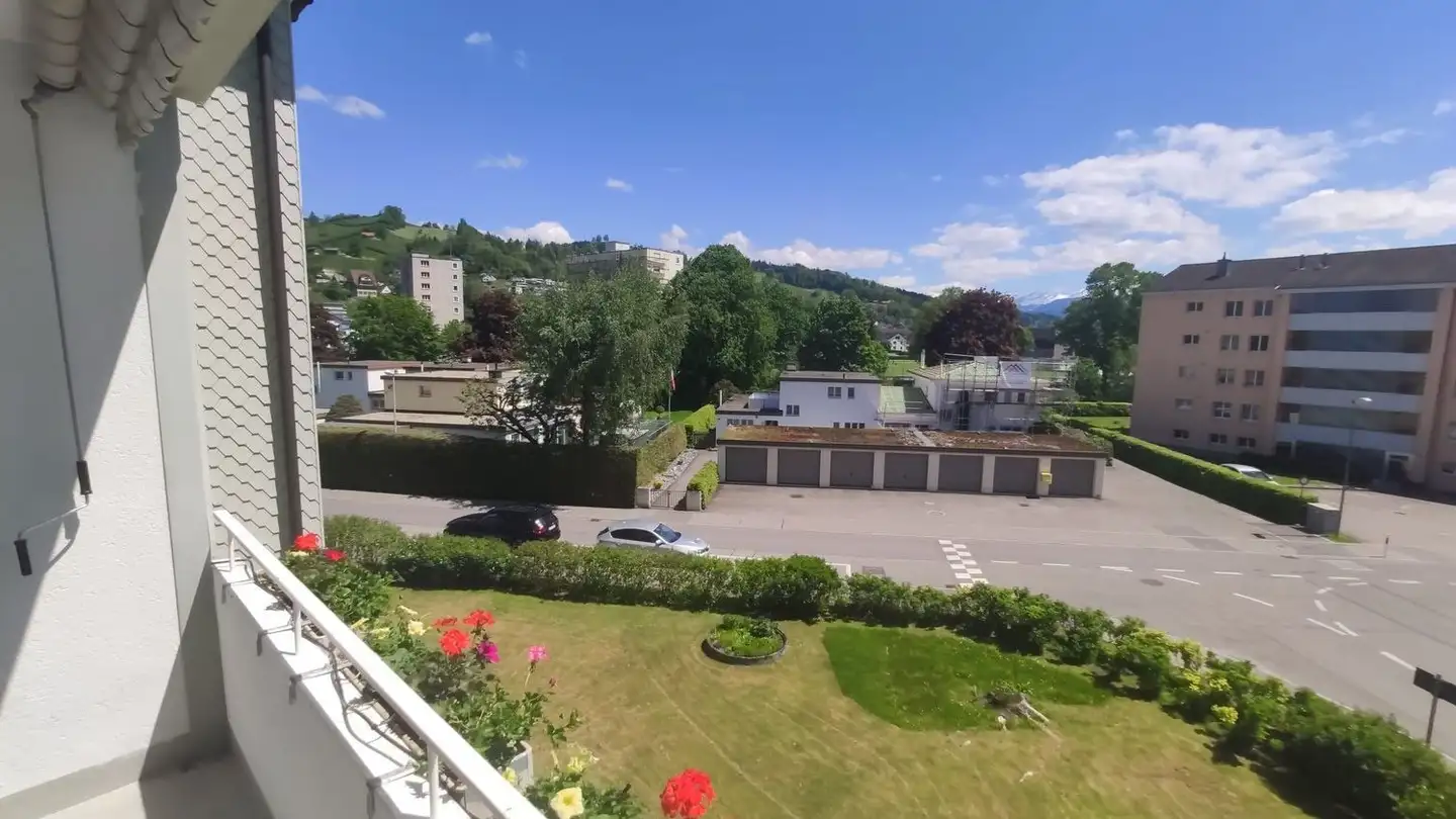 Wohnung mieten - Schomattenstrasse 49, 9630 Wattwil - Foto 2