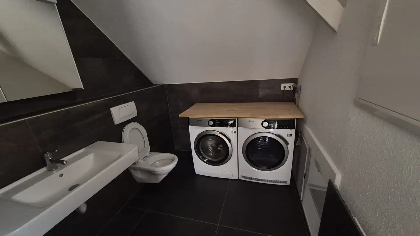 Attic flat for rent - Aermelgass 7, 5242 Lupfig - Photo 2