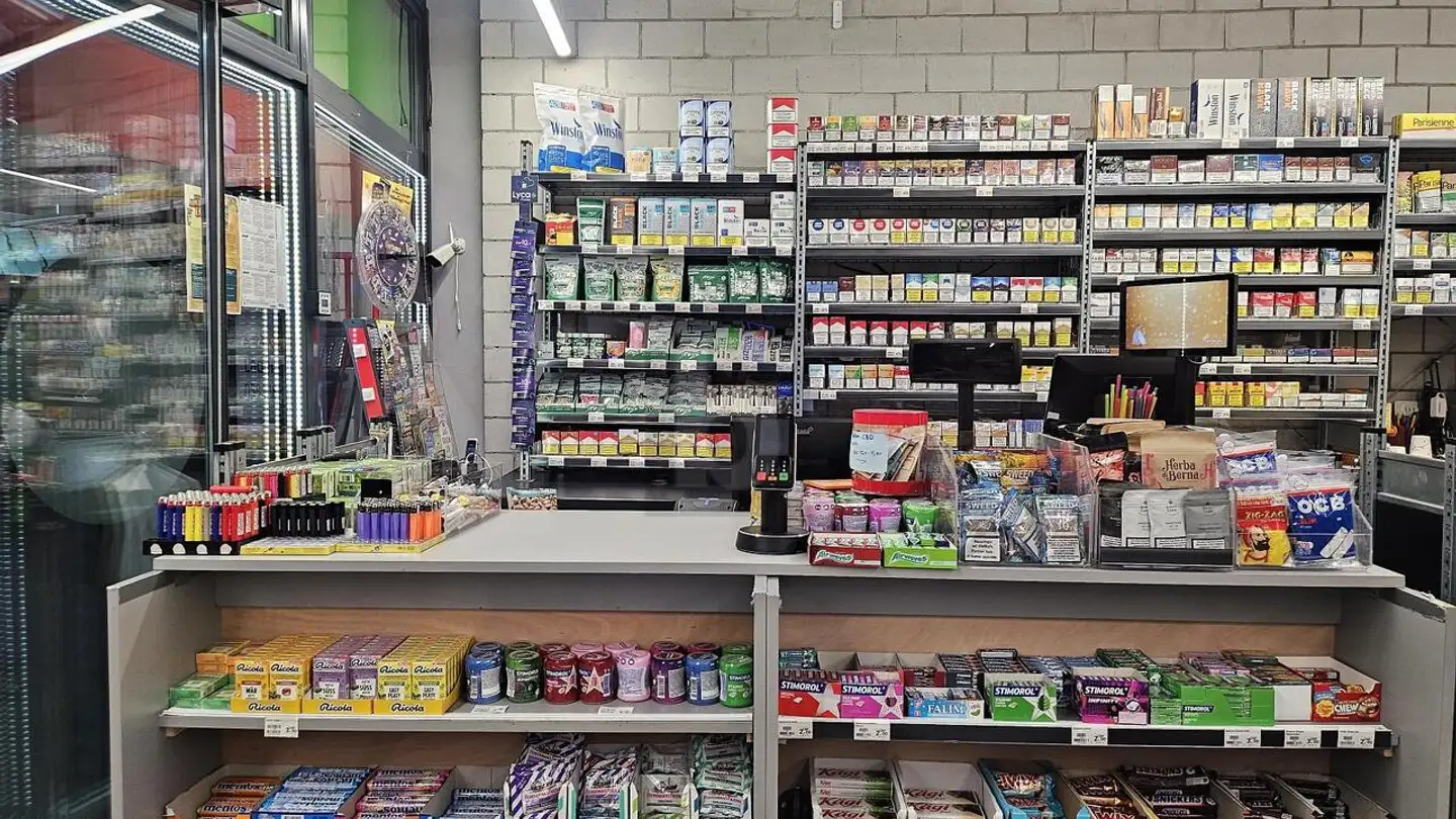 Magasin à louer - 8600 Dübendorf - Photo 2