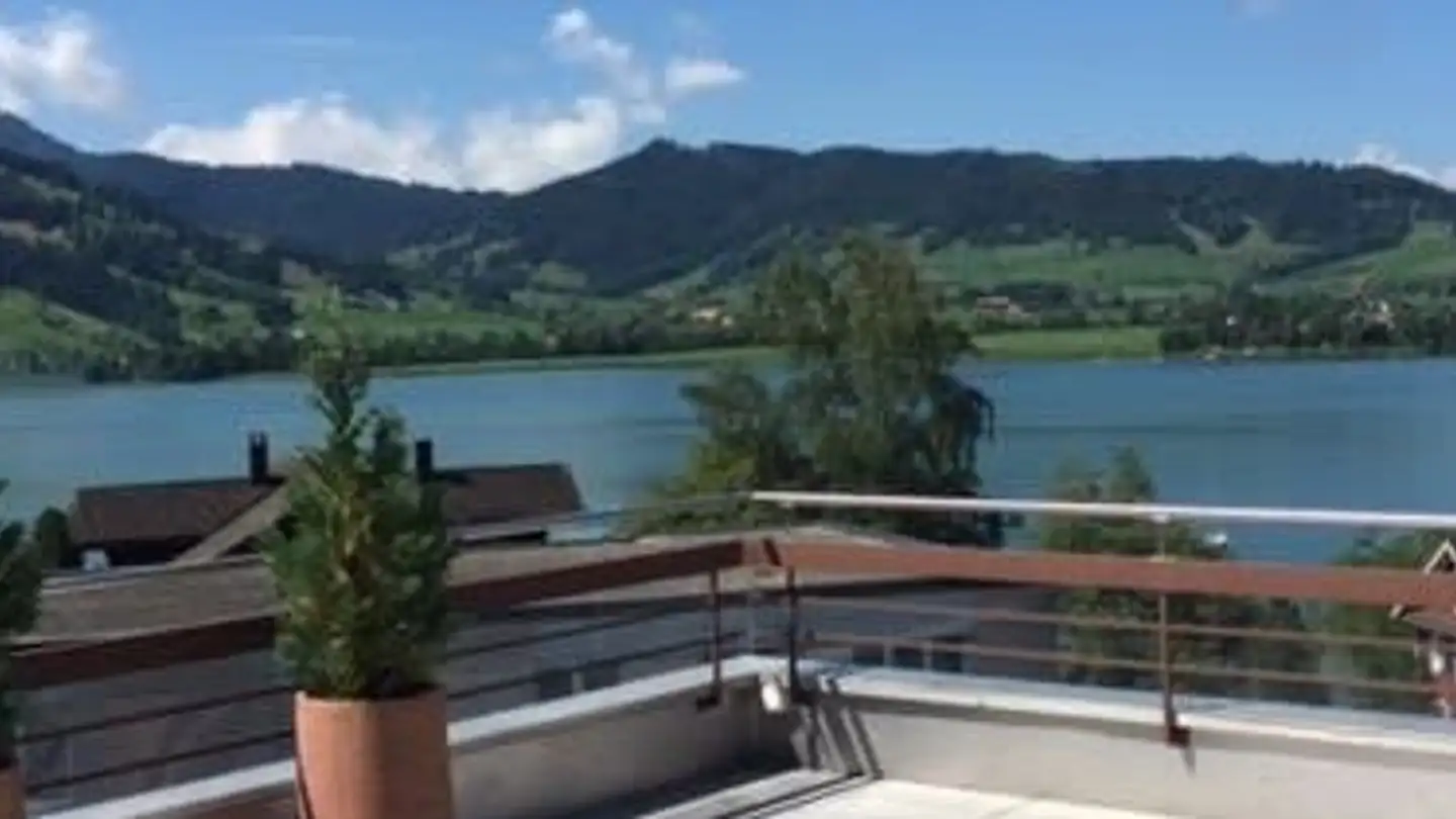 Penthouse for rent - Mitteldorfstrasse 39b, 6315 Oberägeri - Photo 2