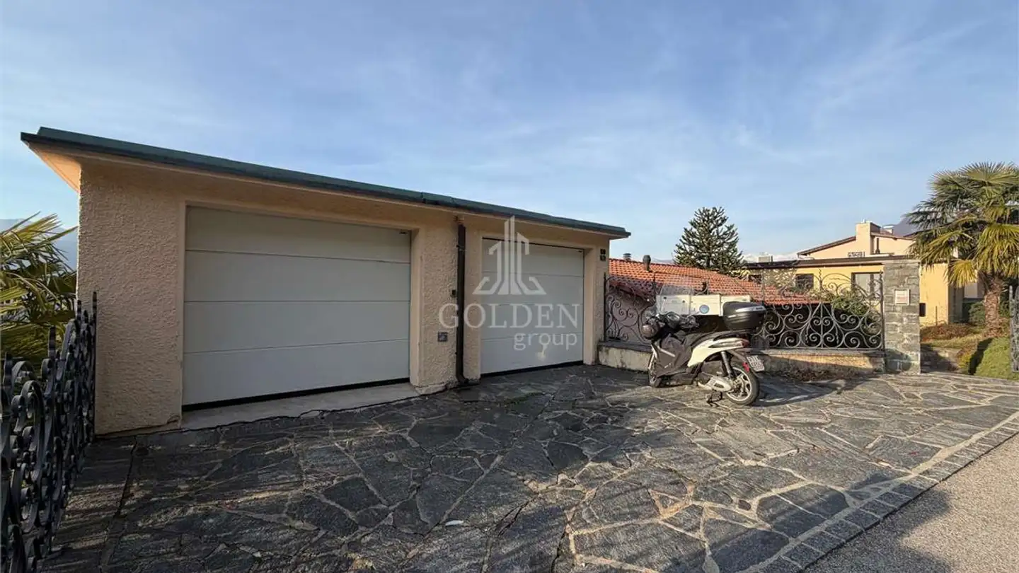 Villa for sale - 6912 Pazzallo