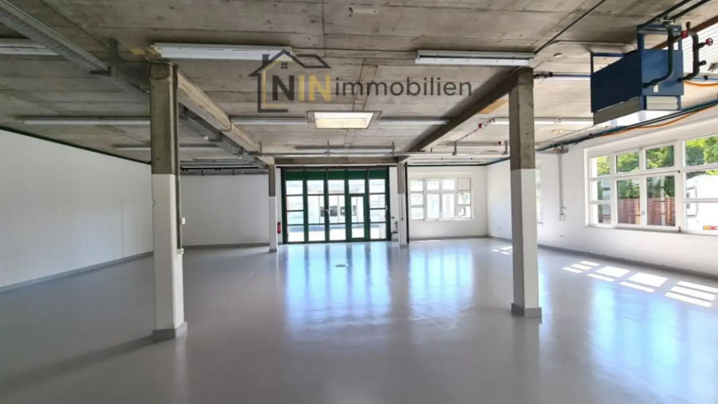 Shop for rent - 2540 Grenchen