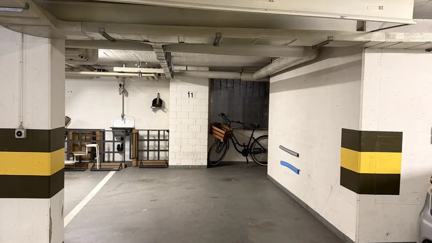 Outdoor parking space for rent - Alte Steinhauserstrasse, 6330 Cham
